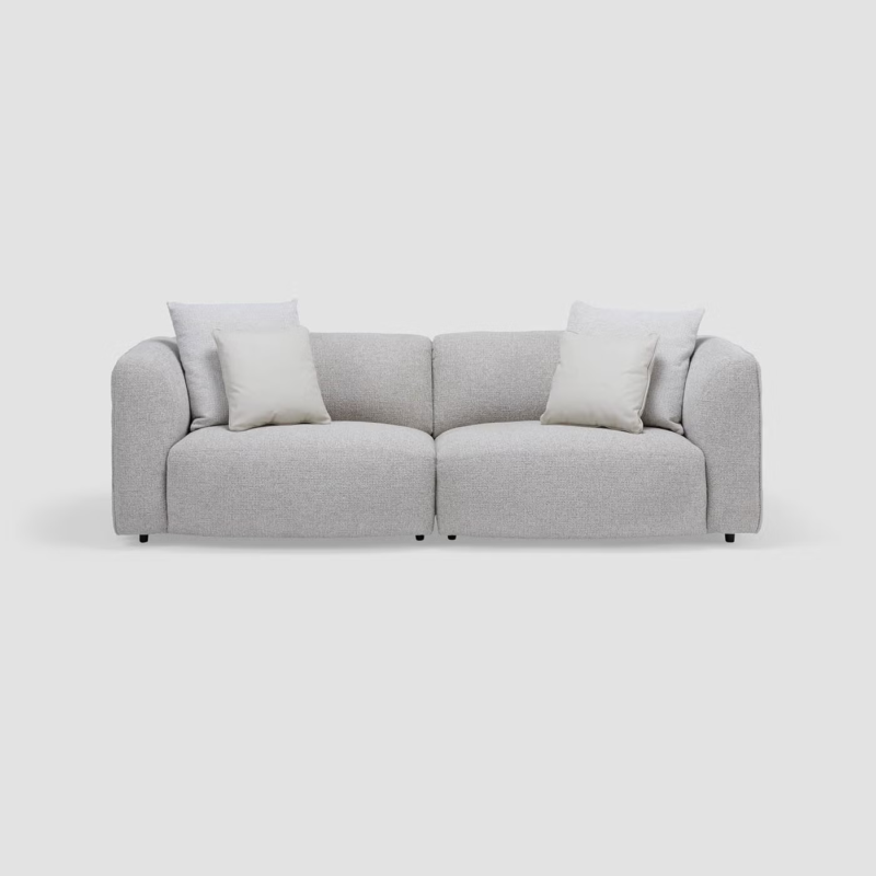 كنبة ثلاثية عصرية بلون رمادي فاتح اثاث بيزناس